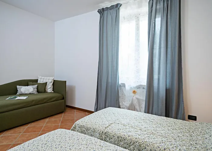 Ida - Regarda Travel Costermano