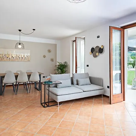 Ida - Regarda Travel 샬레 *