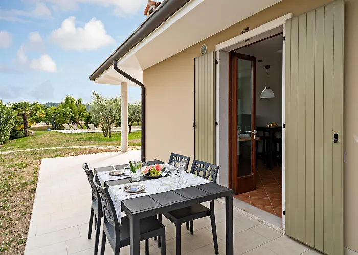 Ida - Regarda Travel * 코스테르마노